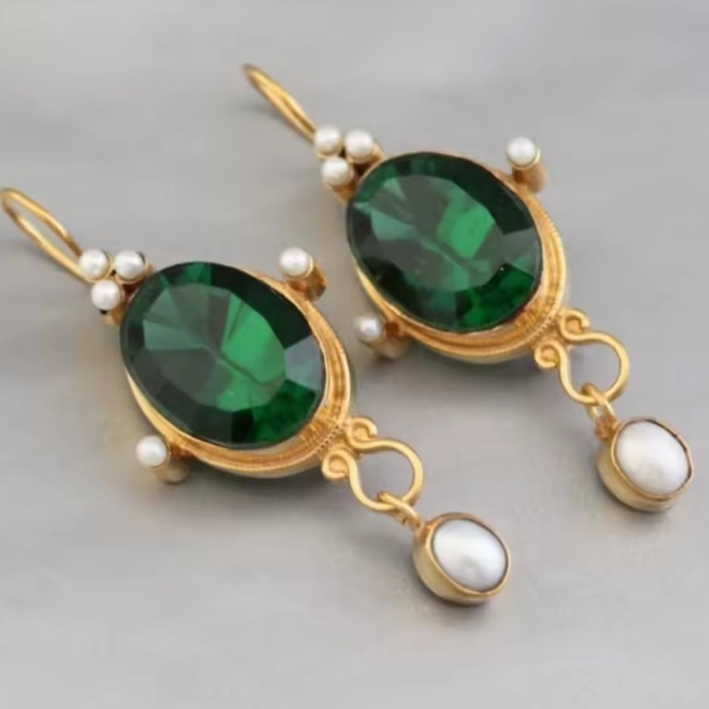 Vintage Emerald Gold Pearl Earrings - Picture 1 of 6